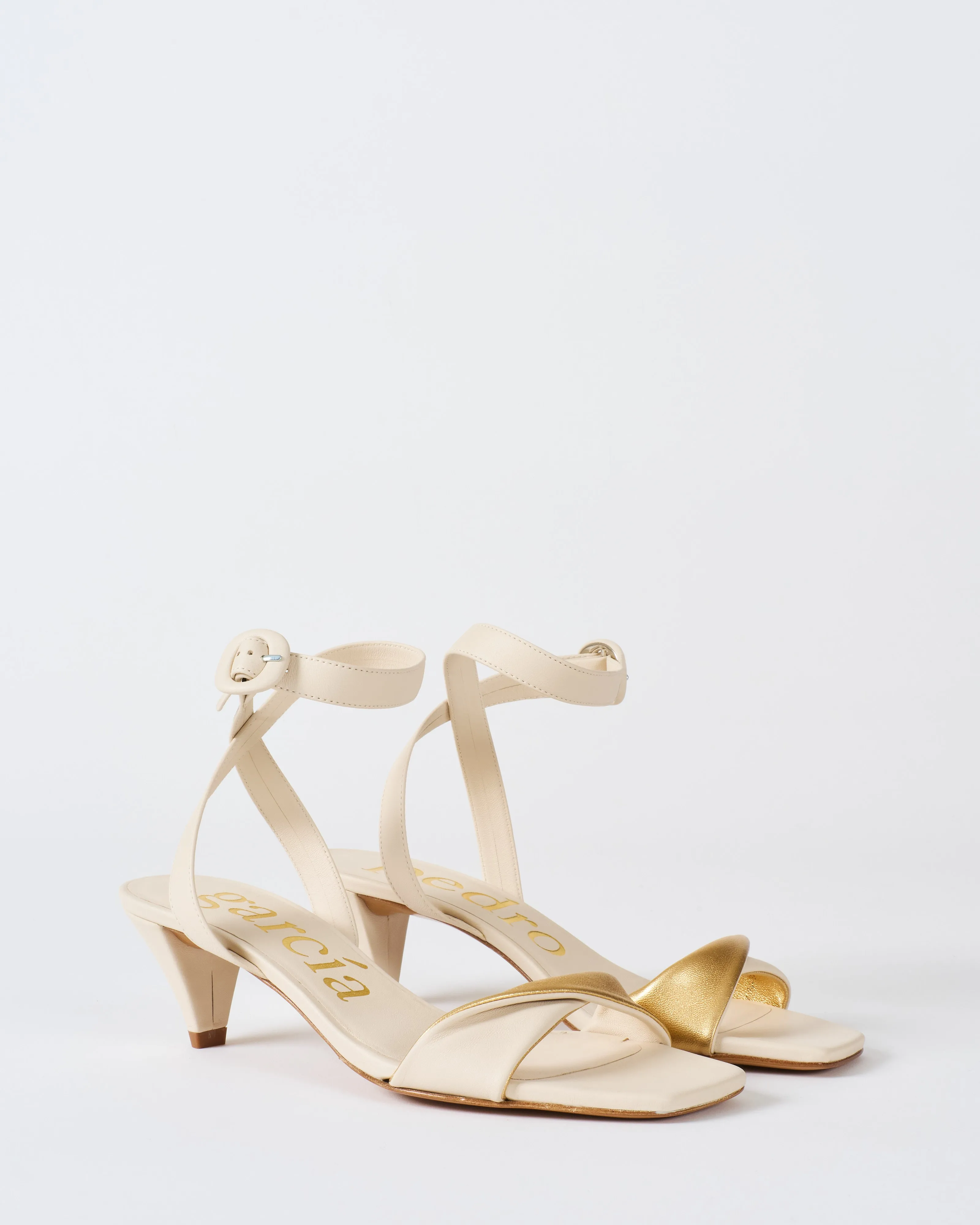 adara heel
