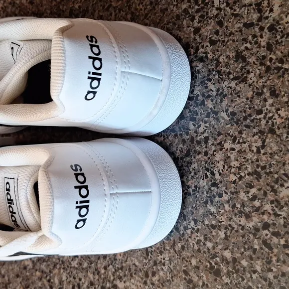 Adidas Sneakers size 3.5 Youth NEW