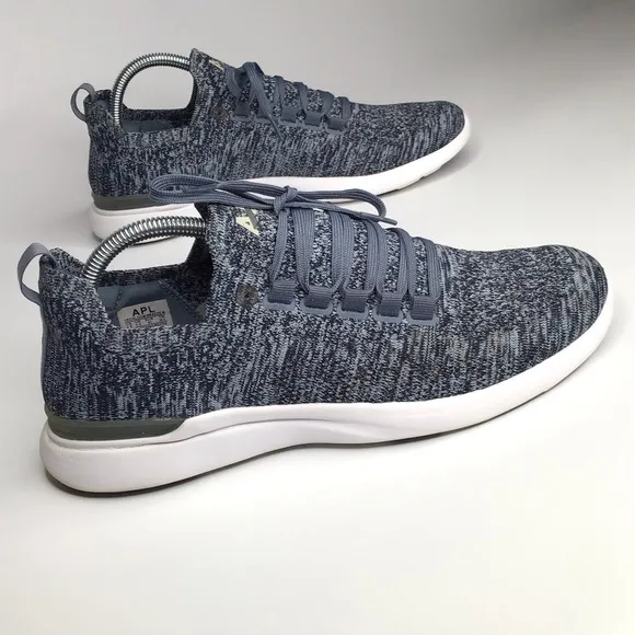 APL TechLoom Breeze in Blue.