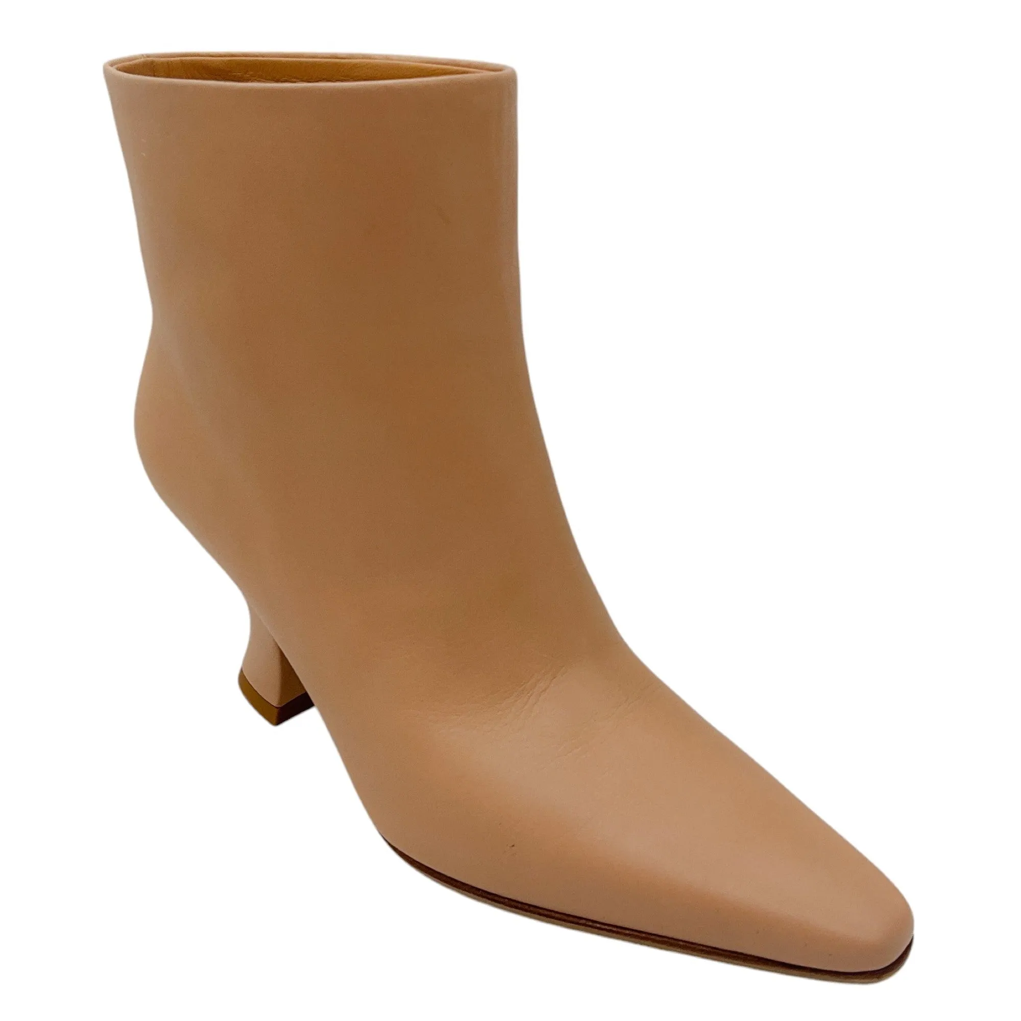 Bottega Veneta Beige Leather Ankle Boots