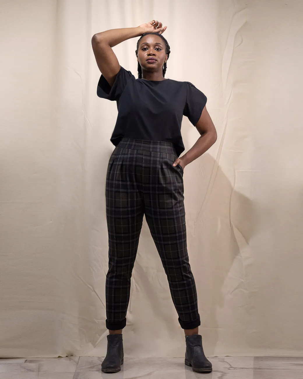 California Nights | Pleated Stretch Pants