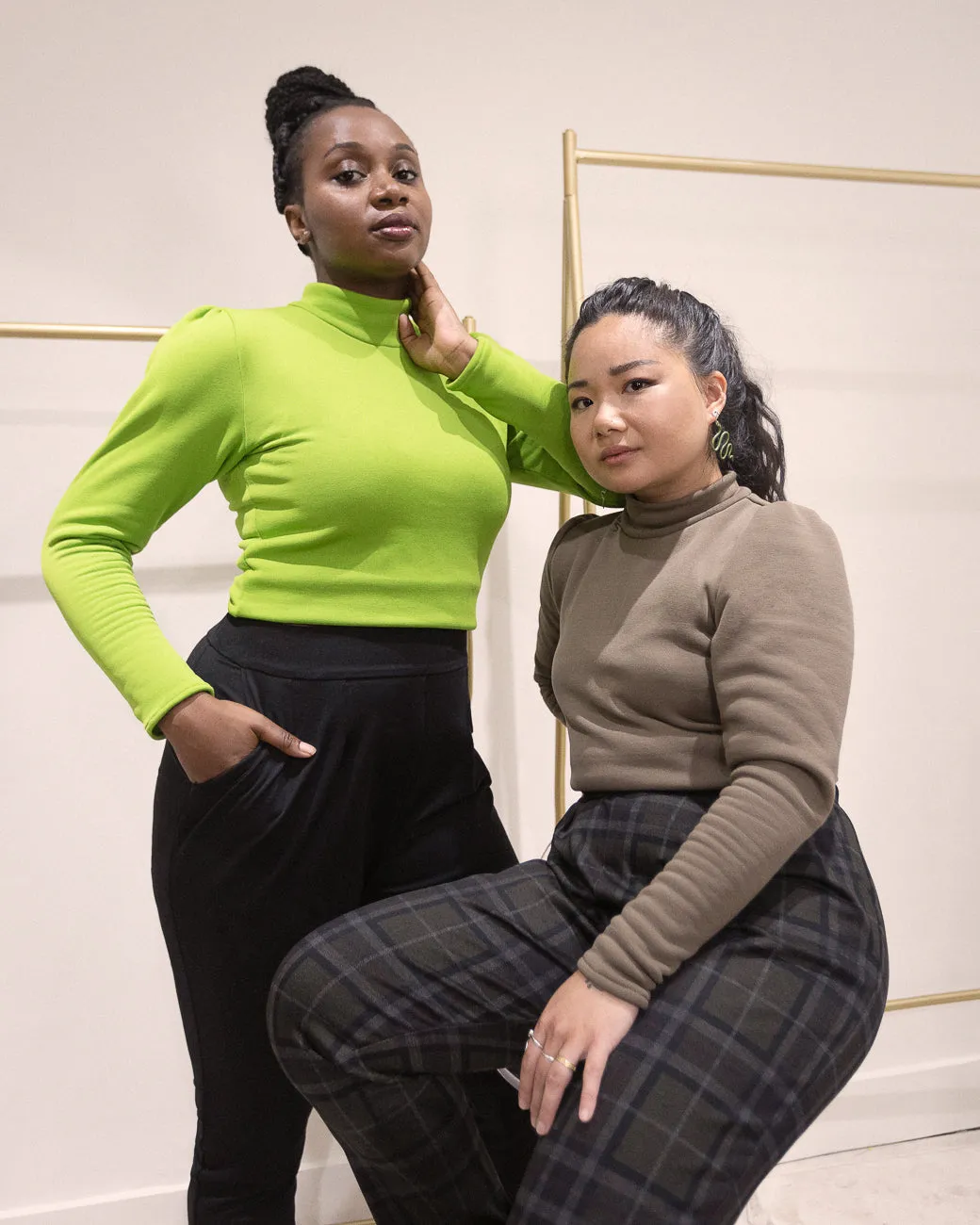 California Nights | Pleated Stretch Pants