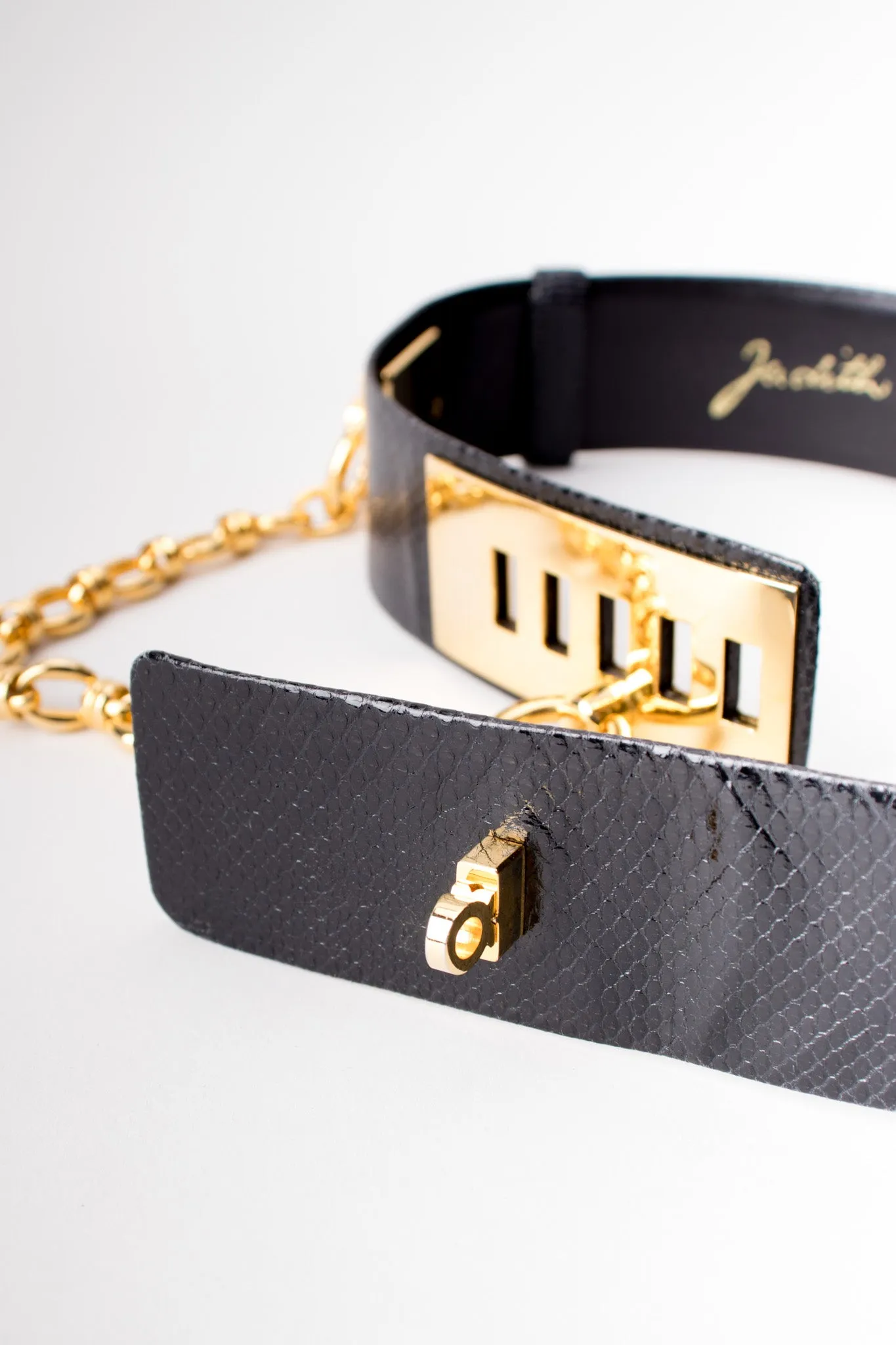 Chain Turnlock Belt
