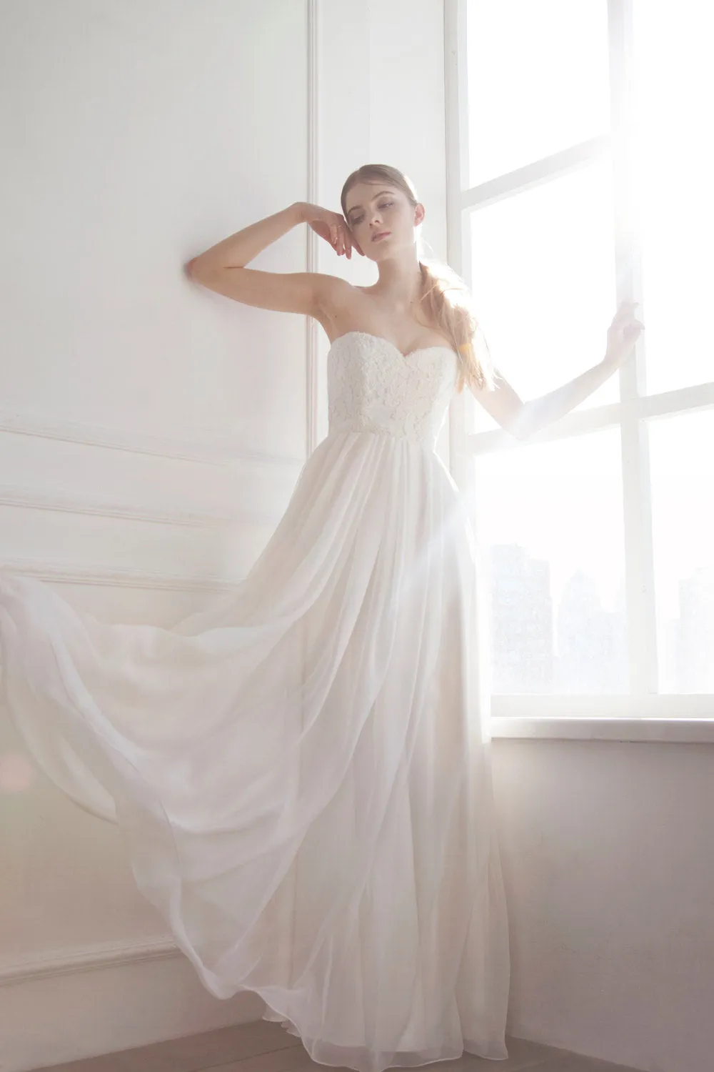 Classic Ball Gown Sweetheart Wedding Dress