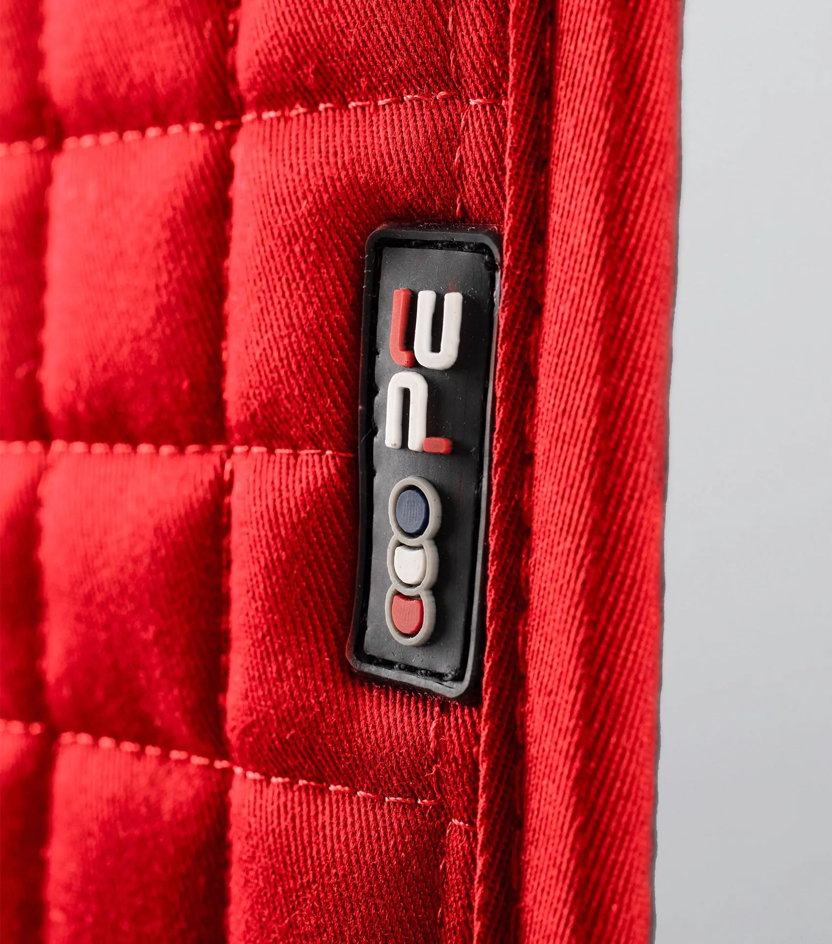 Close Contact Cotton Dressage Saddle Pad Red