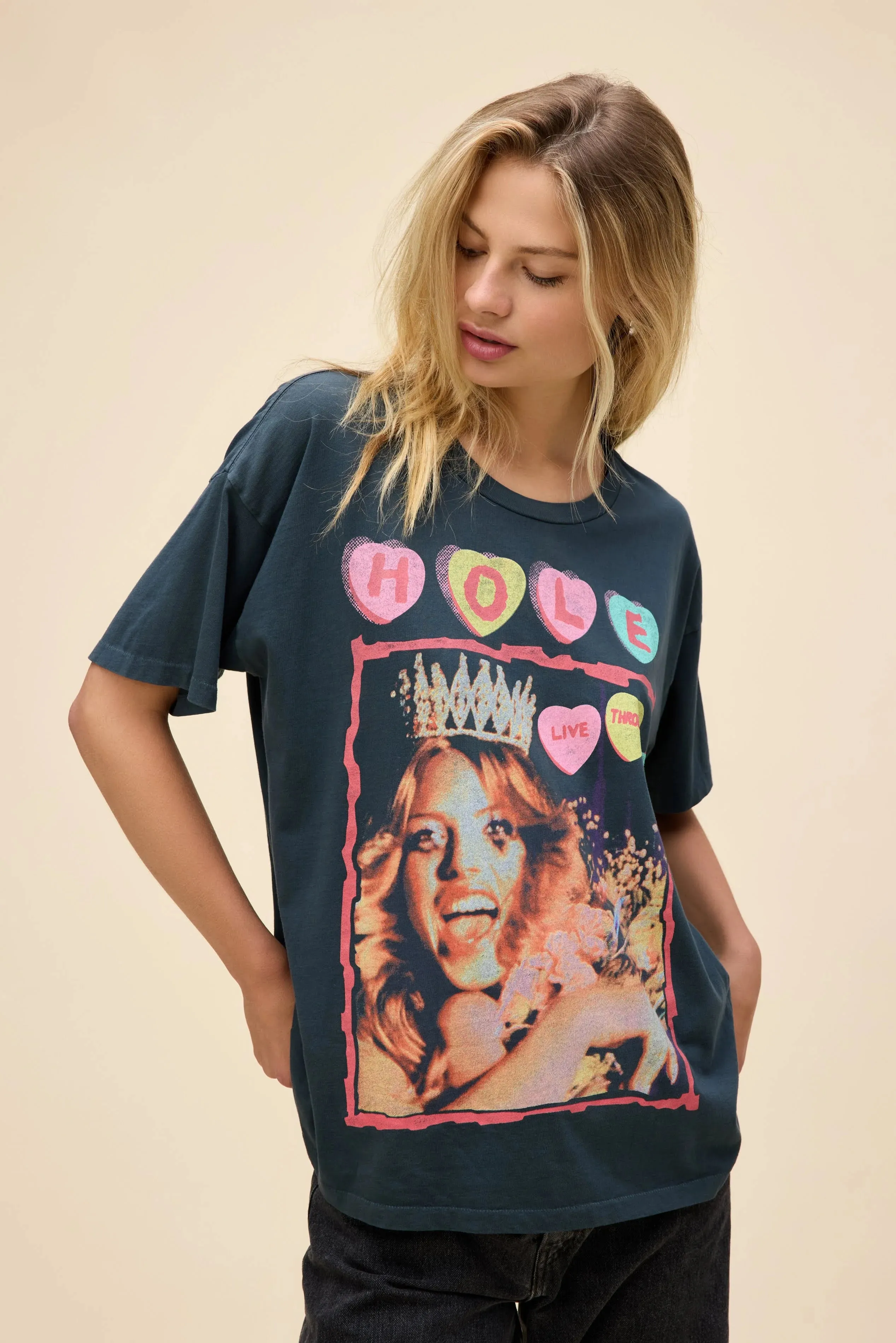 Daydreamer Hole Live Through This Tee