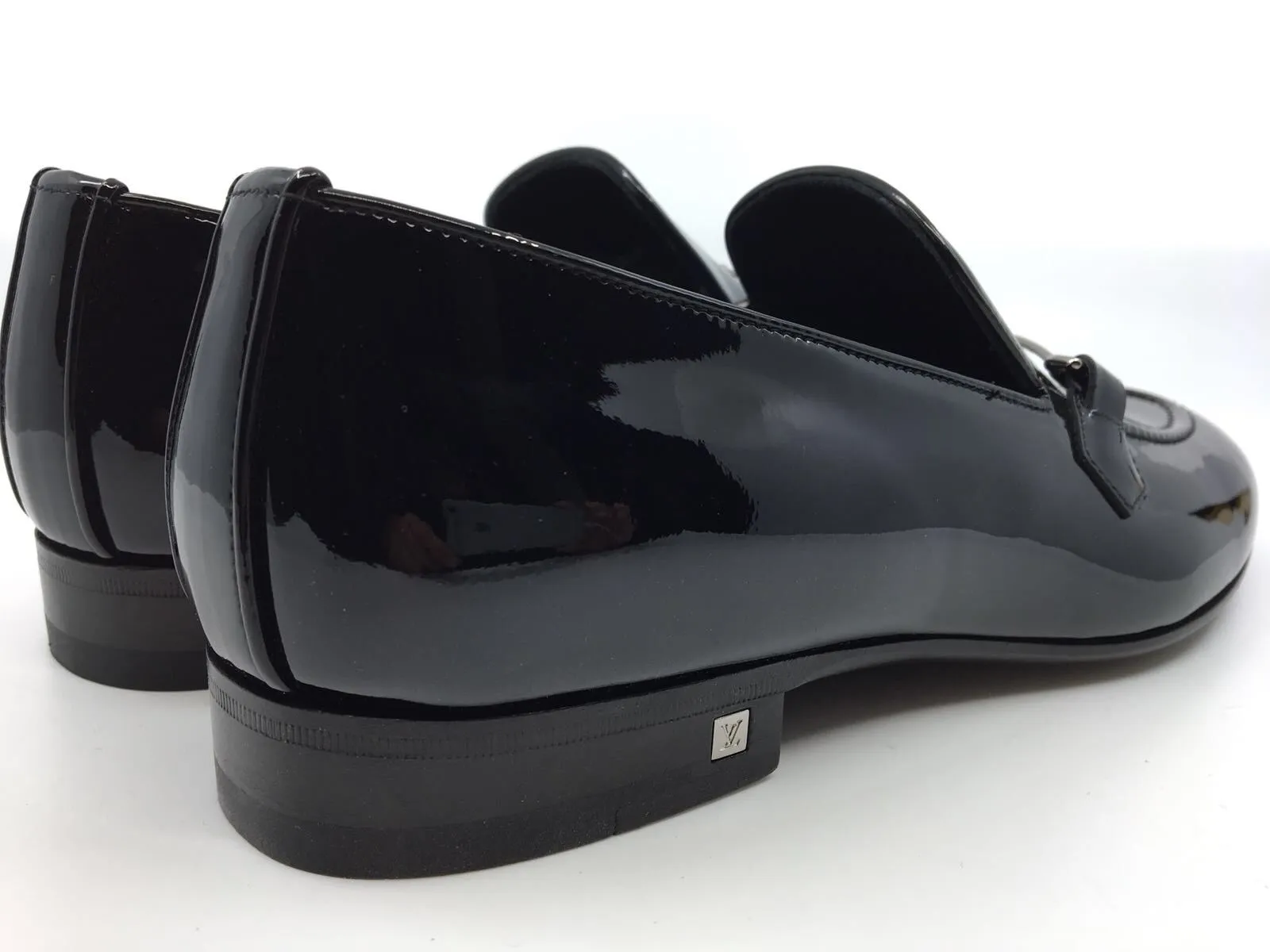 Emblem Loafer