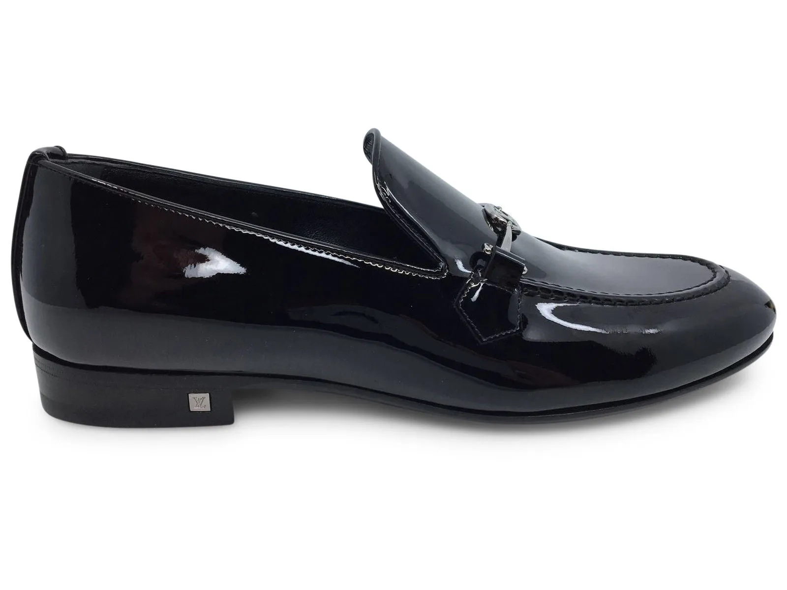 Emblem Loafer