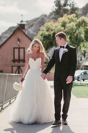 Ivory Tulle Destination Sweetheart Spaghetti Strap  Wedding Dress WD082