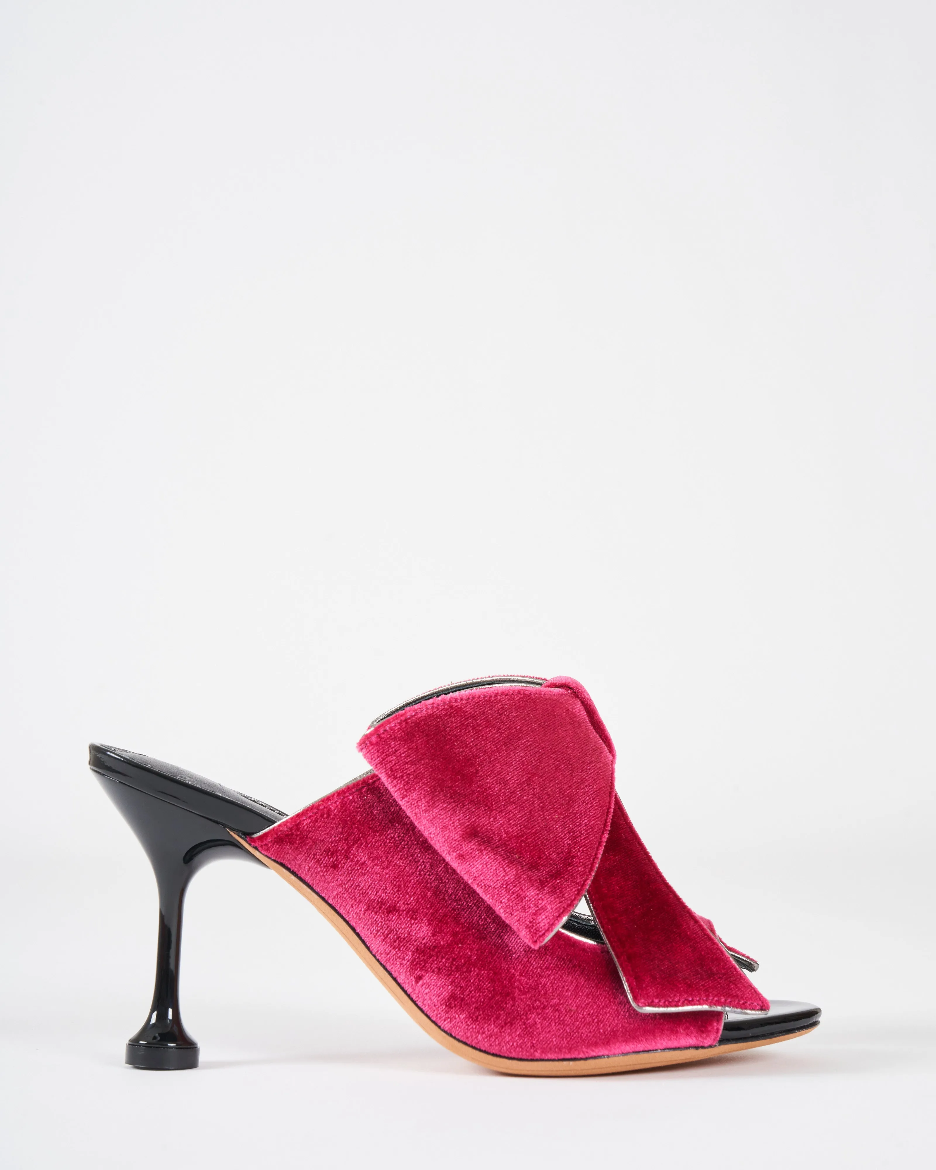 lupita velvet heel