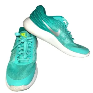 Nike shoes