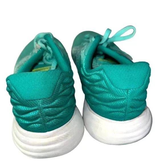 Nike shoes