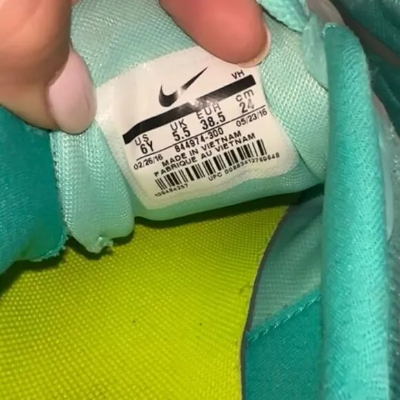 Nike shoes