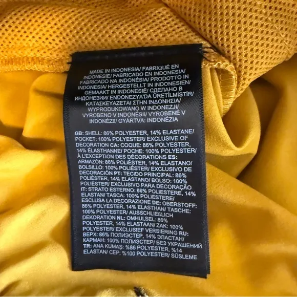 The North Face Trailwear OKT Trail ShortsArrowwood Yellow Size Smalll