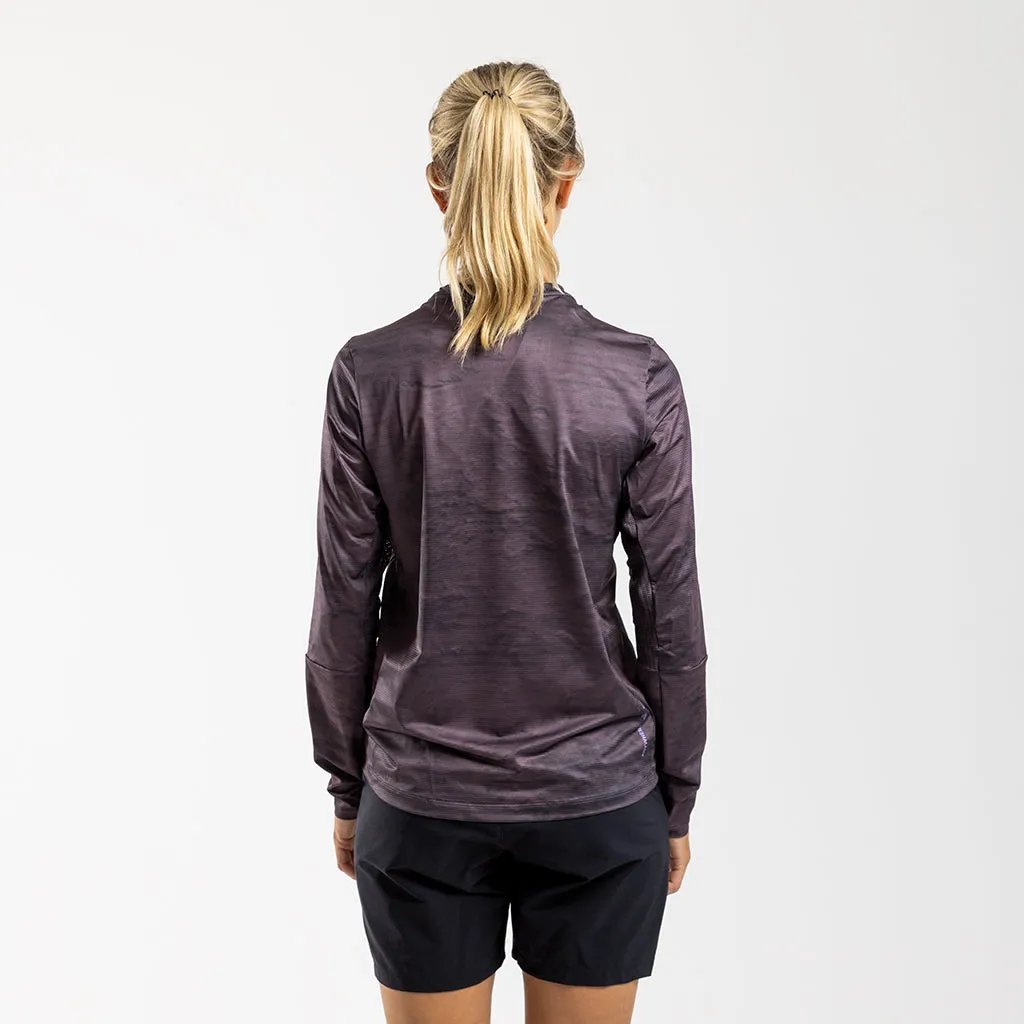 Women's AE Long Sleeve Trail Tee (Coffee)