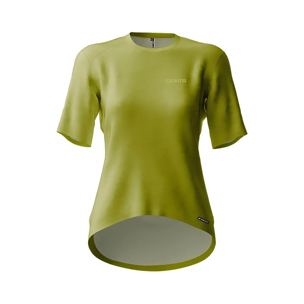 Women's Lightweight Short Sleeve Trail Tee (Pistachio)