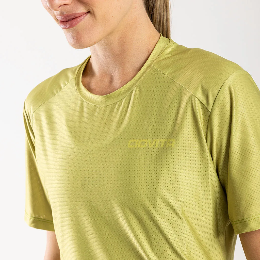 Women's Lightweight Short Sleeve Trail Tee (Pistachio)