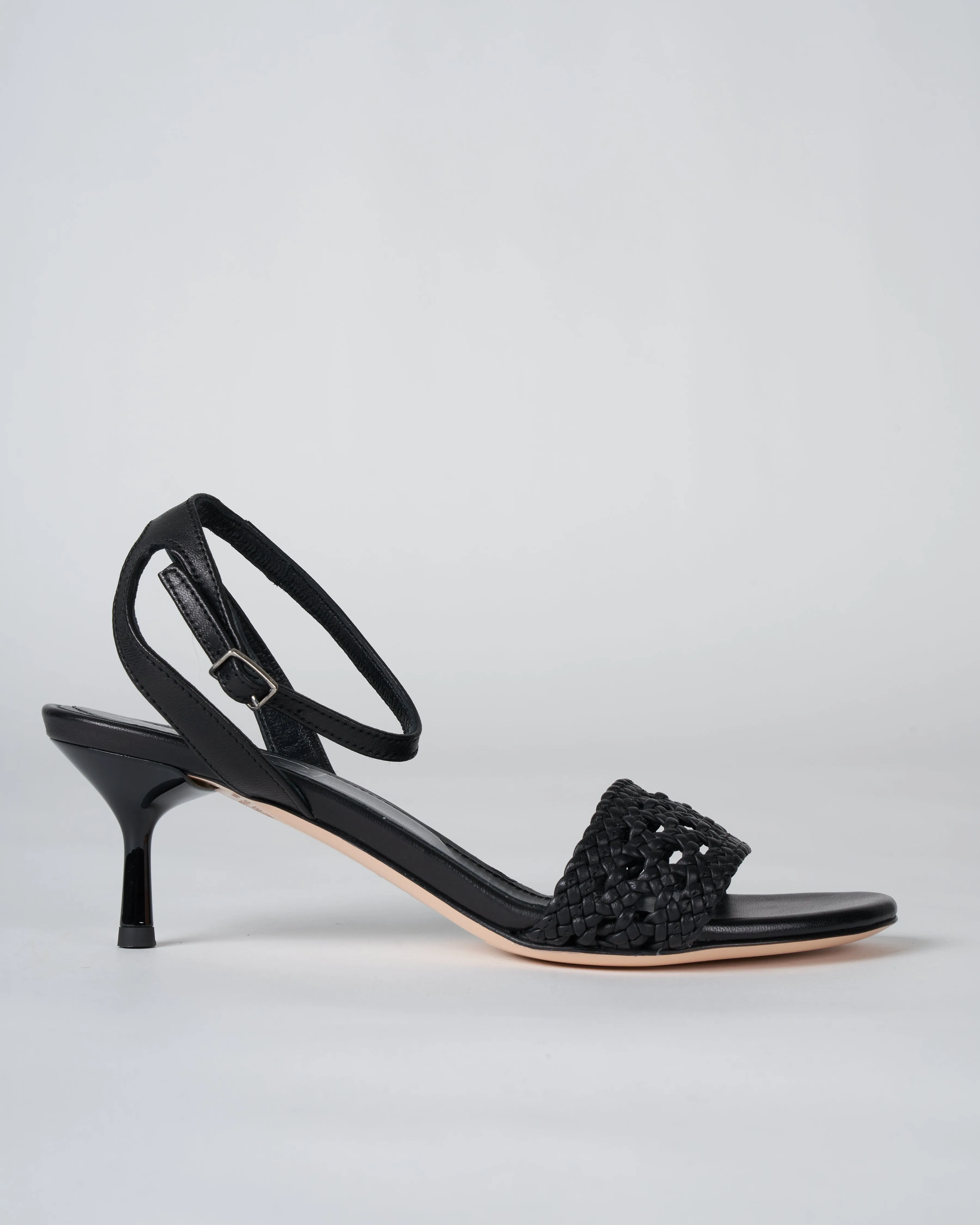 woven soft sandal - nero