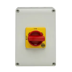 Wylex NHTPSD32 32A 2 Pole 240V AC IP65 Rotary Isolator